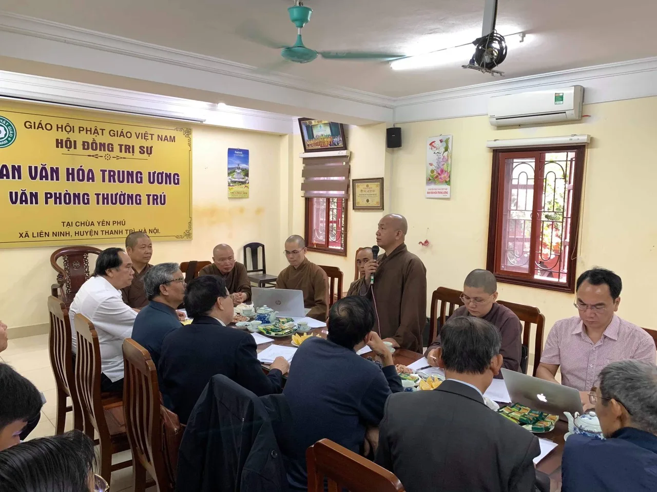 Phiên họp trù bì công tác chuẩn bị Hội thảo khoa học quốc tế PGVN tại Lào và lễ tưởng niệm cầu siêu anh hùng liệt sĩ