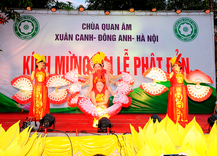 CHÙA QUAN ÂM TỔ CHỨC ĐẠI LỄ KỶ NIỆM 2640 NĂM ĐỨC PHẬT ĐẢN SINH (PHẬT LỊCH 2560)