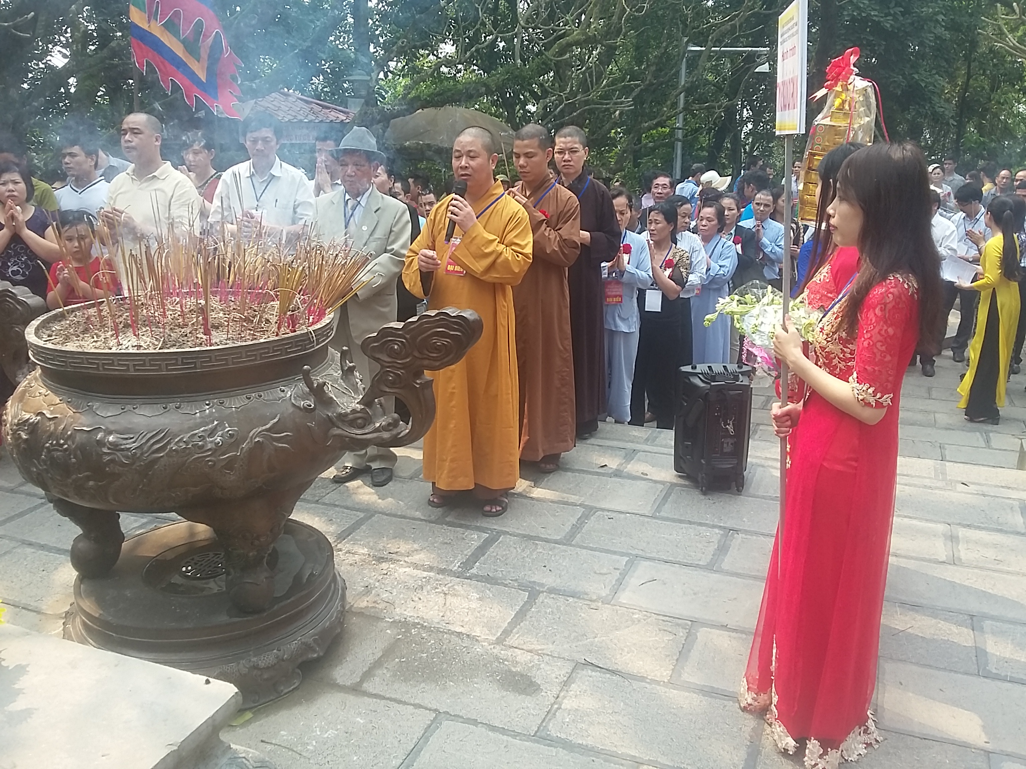 "Hành trình tìm về nguồn cội tâm linh" - Một nét mới trong đời sống Văn Hóa Phật Giáo