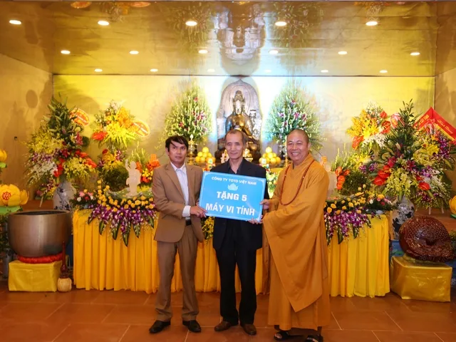 Nghệ An: Lễ hội Văn hóa Phật giáo "Hương Sen Xứ Nghệ 2017"