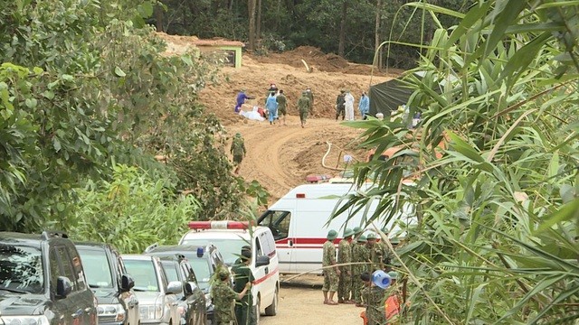 Nhất tâm tưởng niệm & cầu nguyện đến 13 cán bộ, chiến sĩ hy sinh quên mình tại Tiểu khu 67-2