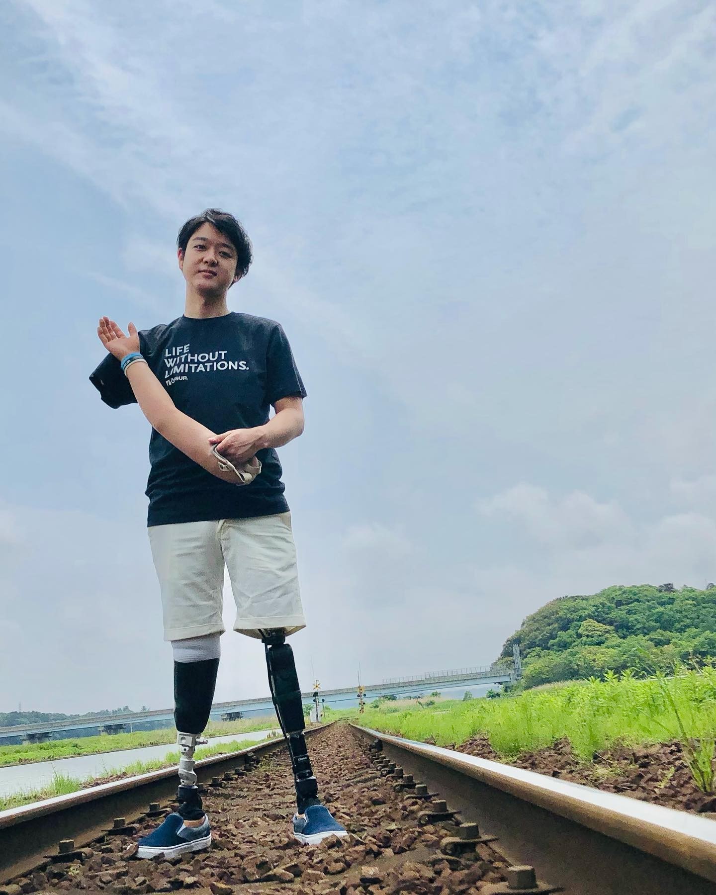 Hình ảnh truyền cảm hứng từ chàng trai Nhật Bản: ” Tàn nhưng không phế”-25