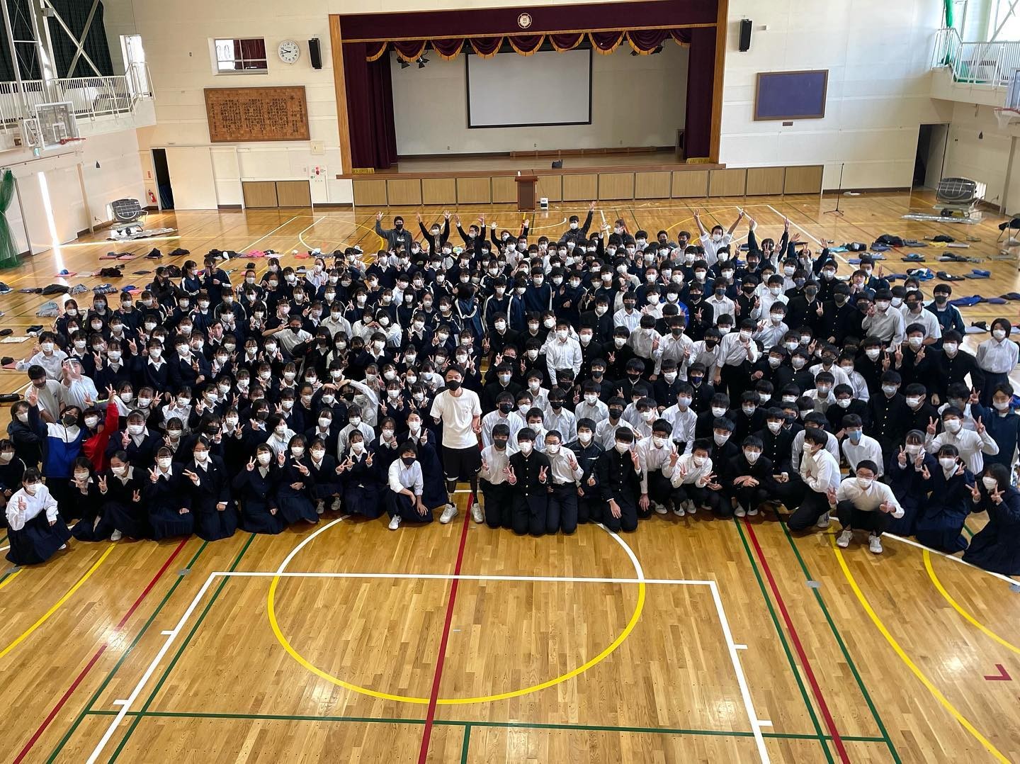 Hình ảnh truyền cảm hứng từ chàng trai Nhật Bản: ” Tàn nhưng không phế”-16