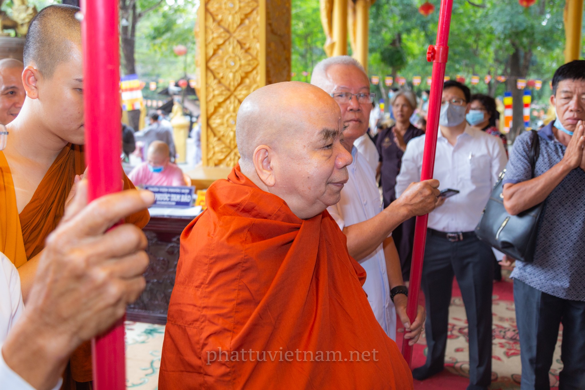 Đồng Nai: Đại lễ dâng y Kathina tại thiền viện Phước Sơn PL.2564-18