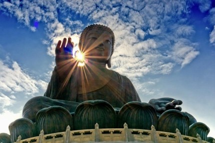 Tại sao ăn chay niệm Phật mà vẫn gặp tai ương?