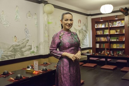 Ca sĩ Phi Nhung chia sẻ nhân duyên gắn bó sâu sắc với Đạo Phật