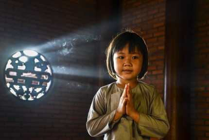 Chắp tay trong Phật giáo có ý nghĩa gì?