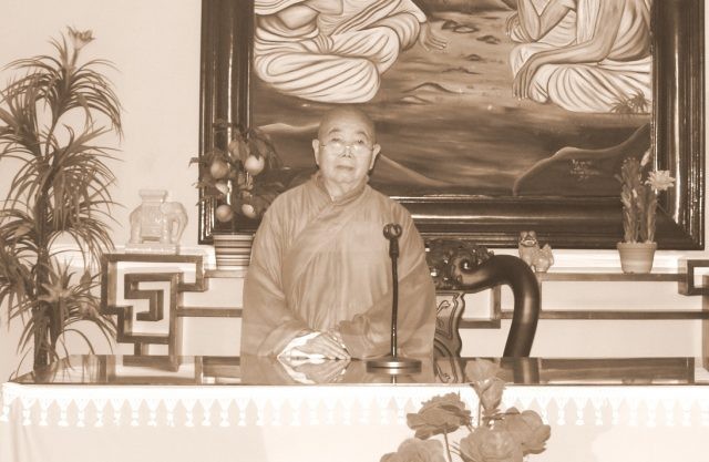 Ni trưởng Thích Nữ Như Đức: Phải hiểu được mình là người xuất gia “tâm hình dị tục”-0