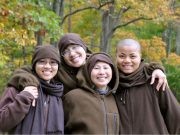 Nụ cười vô uý