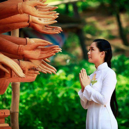 Quy y là thời khắc thiêng liêng