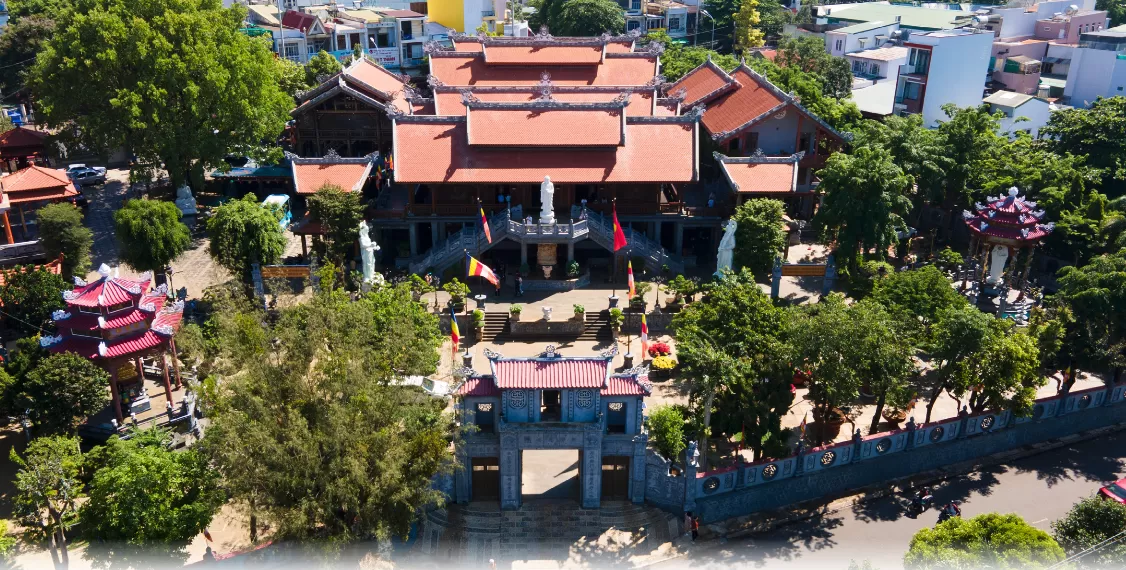 Chùa Sắc Tứ Khải Đoan - Độc đáo với nét kiến trúc bản địa