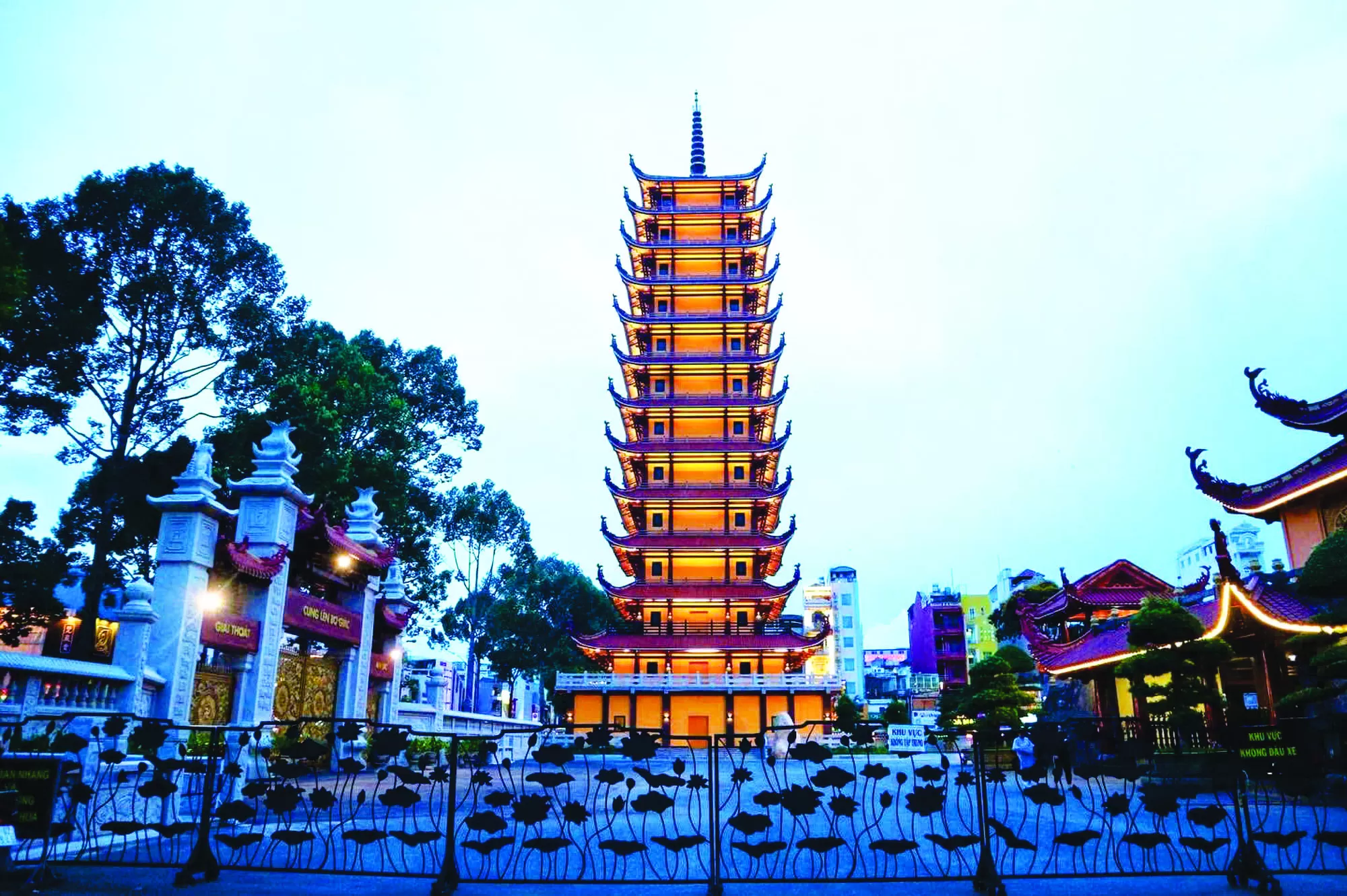 Việt Nam Quốc Tự - Công trình độc đáo của Phật giáo TP.HCM