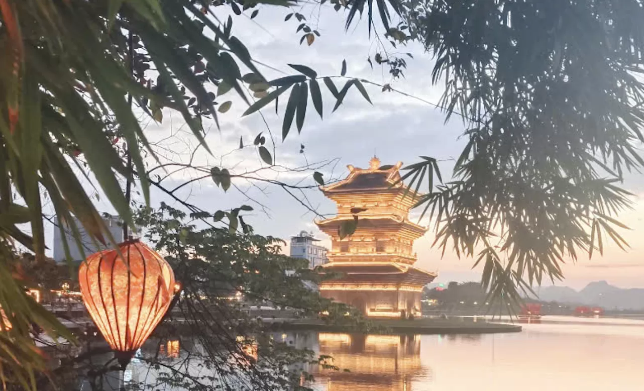 Nhạc: Trầm hương tháp cổ