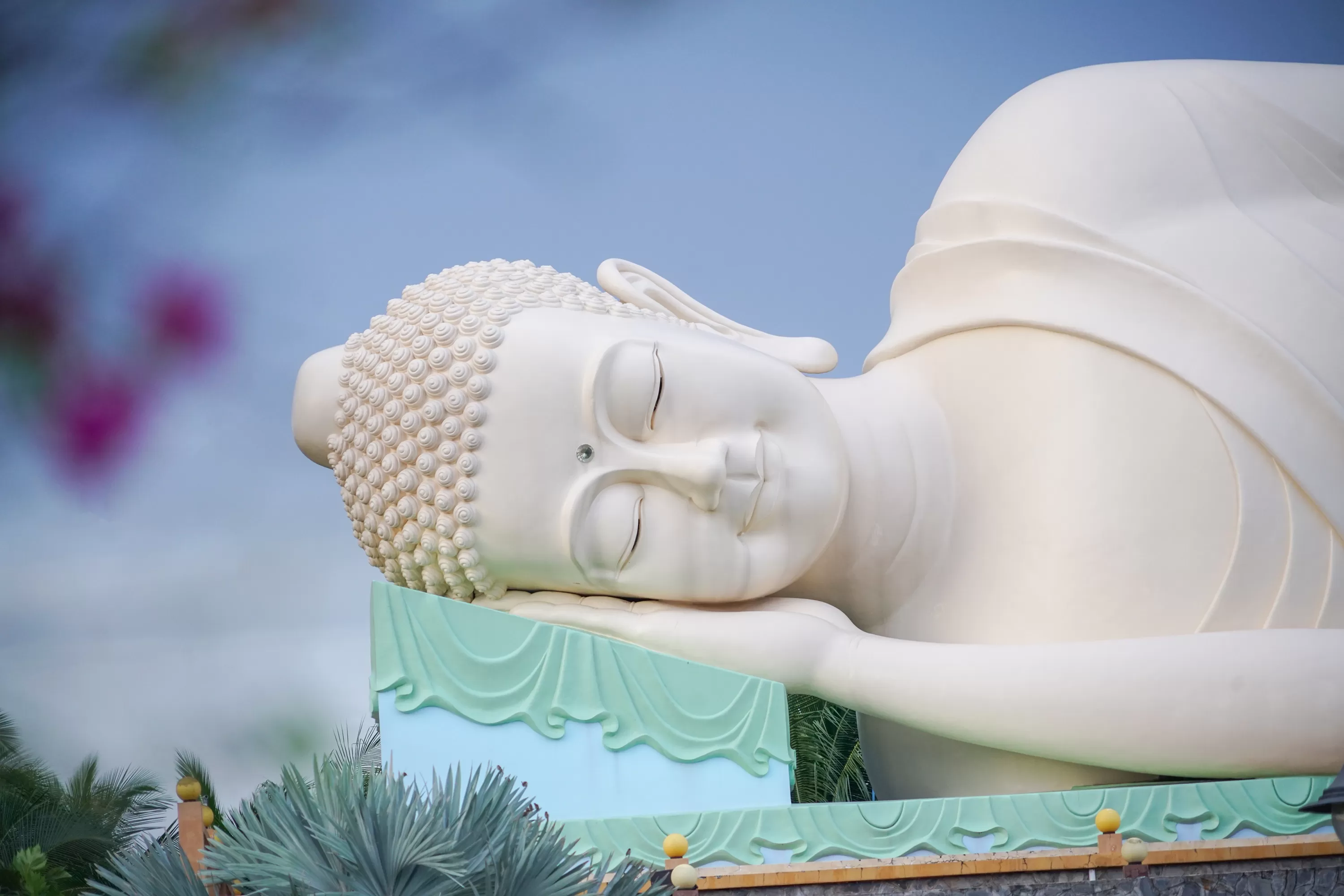 Chùa vĩnh Tràng - Nét giao thoa kiến trúc Đông - Tây tinh tế