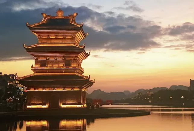 Chỉ là một cội cây: 17. Khoảng trống