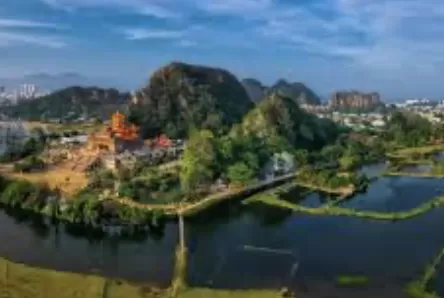 Nhạc: Em thăm Ngũ Hành Sơn